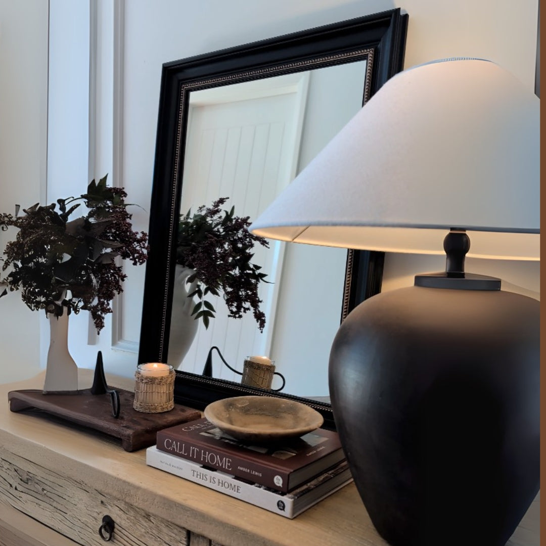 Elegant Wall Mirror (Black) - FLM32