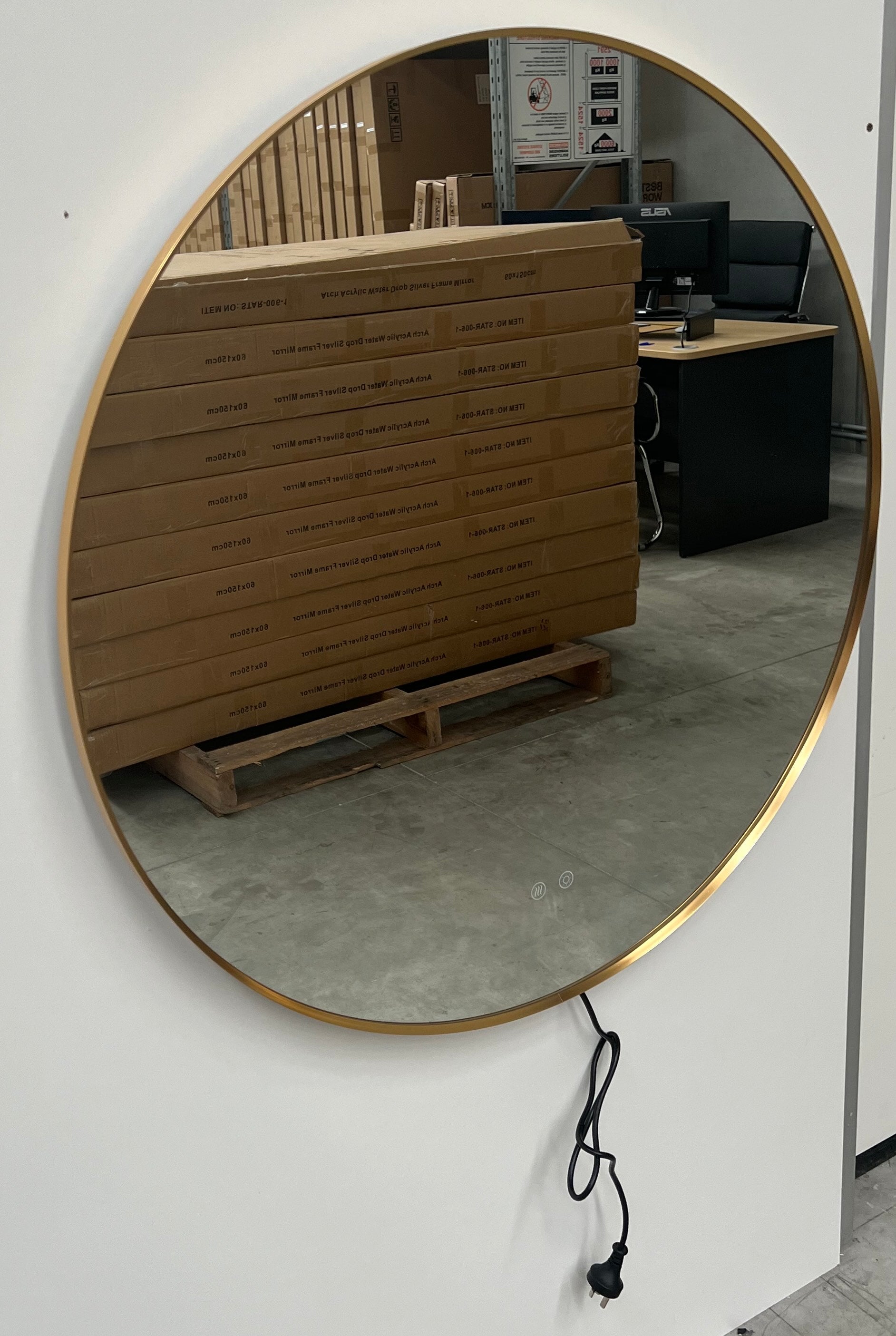 Round LED Mirror 90cm Gold Framed Backlit Defogger Dimmable