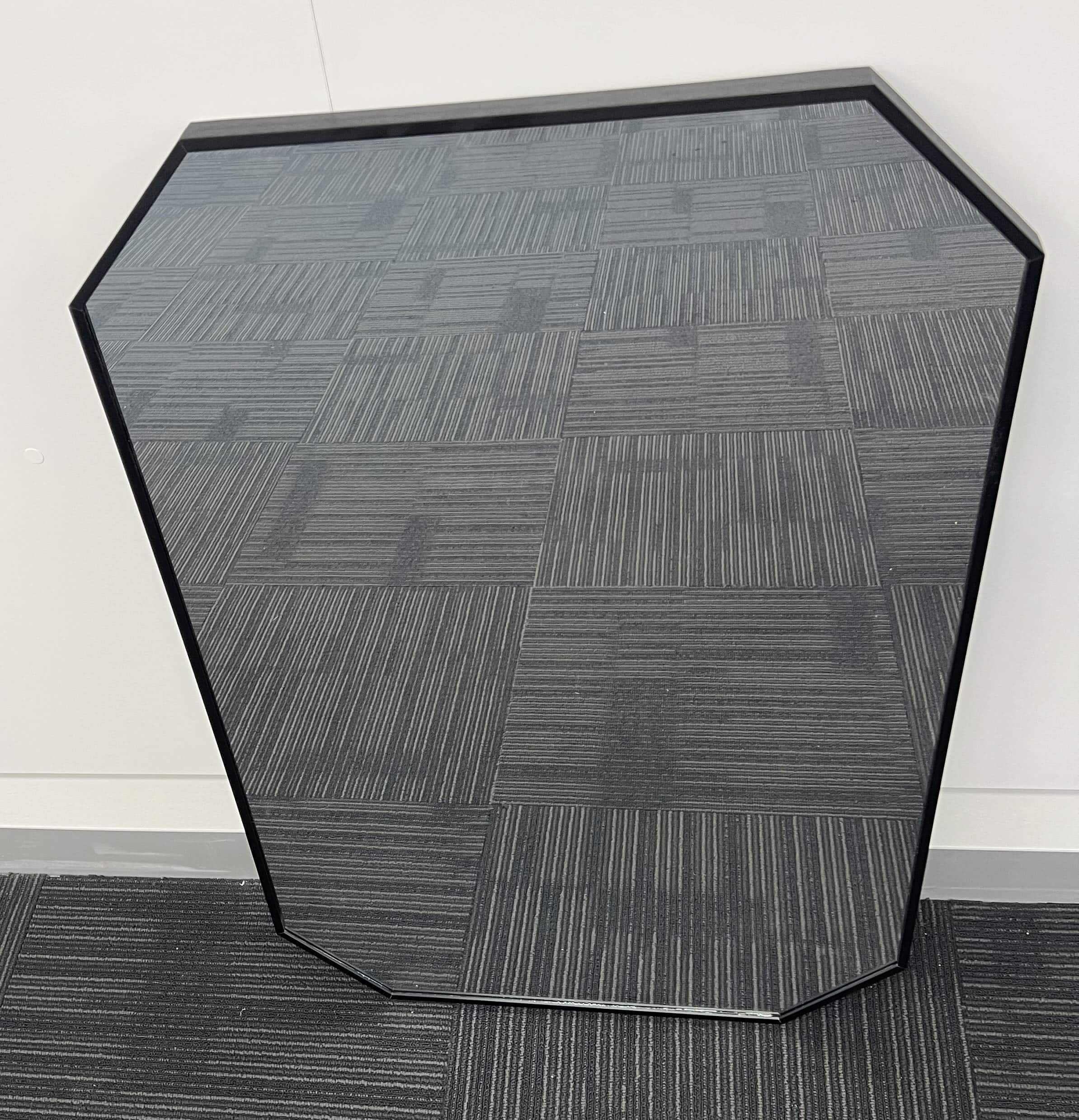 Star Octagon Mirror 90cm x 60cm Black Aluminium Frame Modern Wall Décor