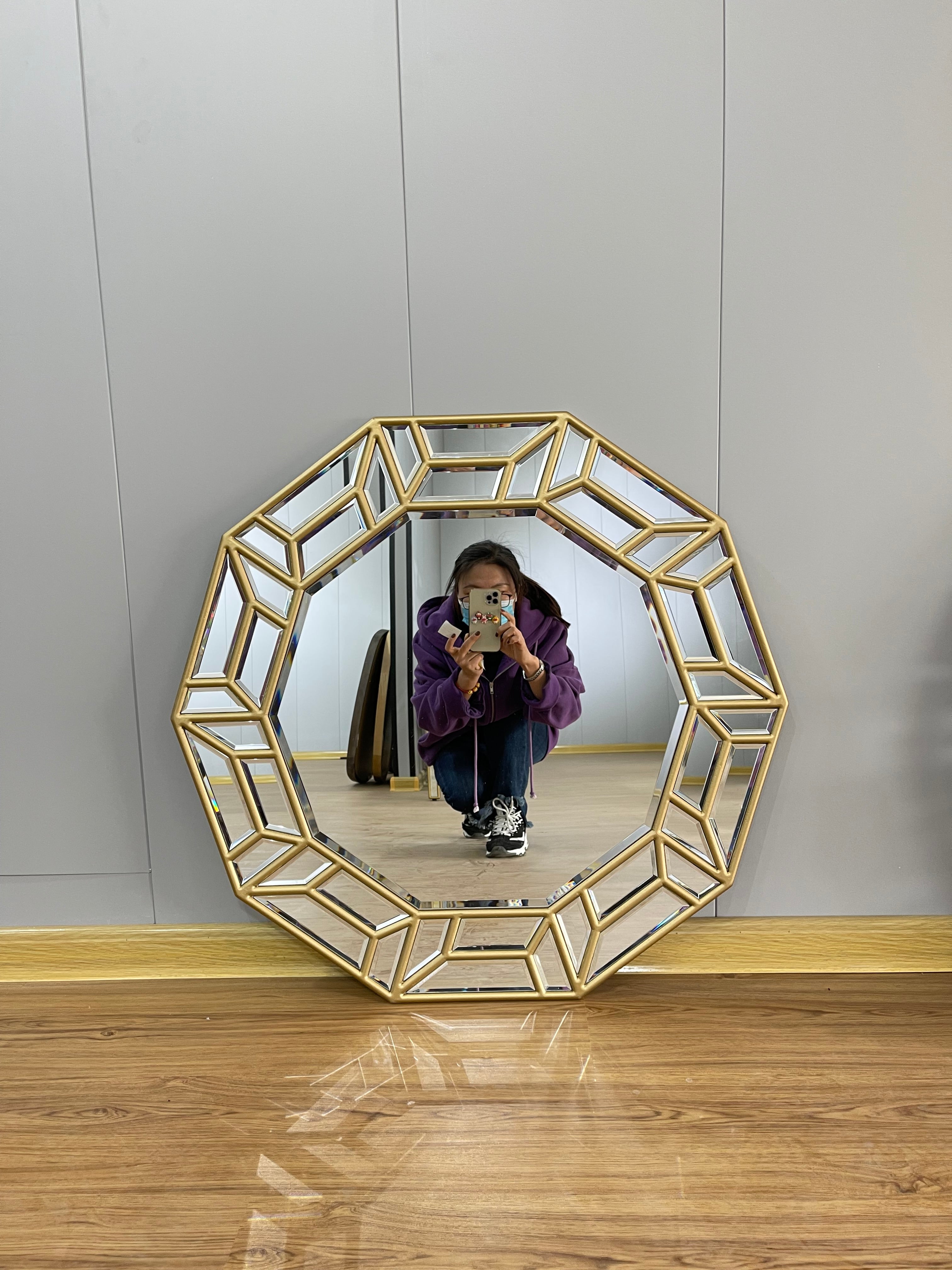 Besty Luxury Round Wall Mirror 80cm x 80cm Gold Decorative Frame