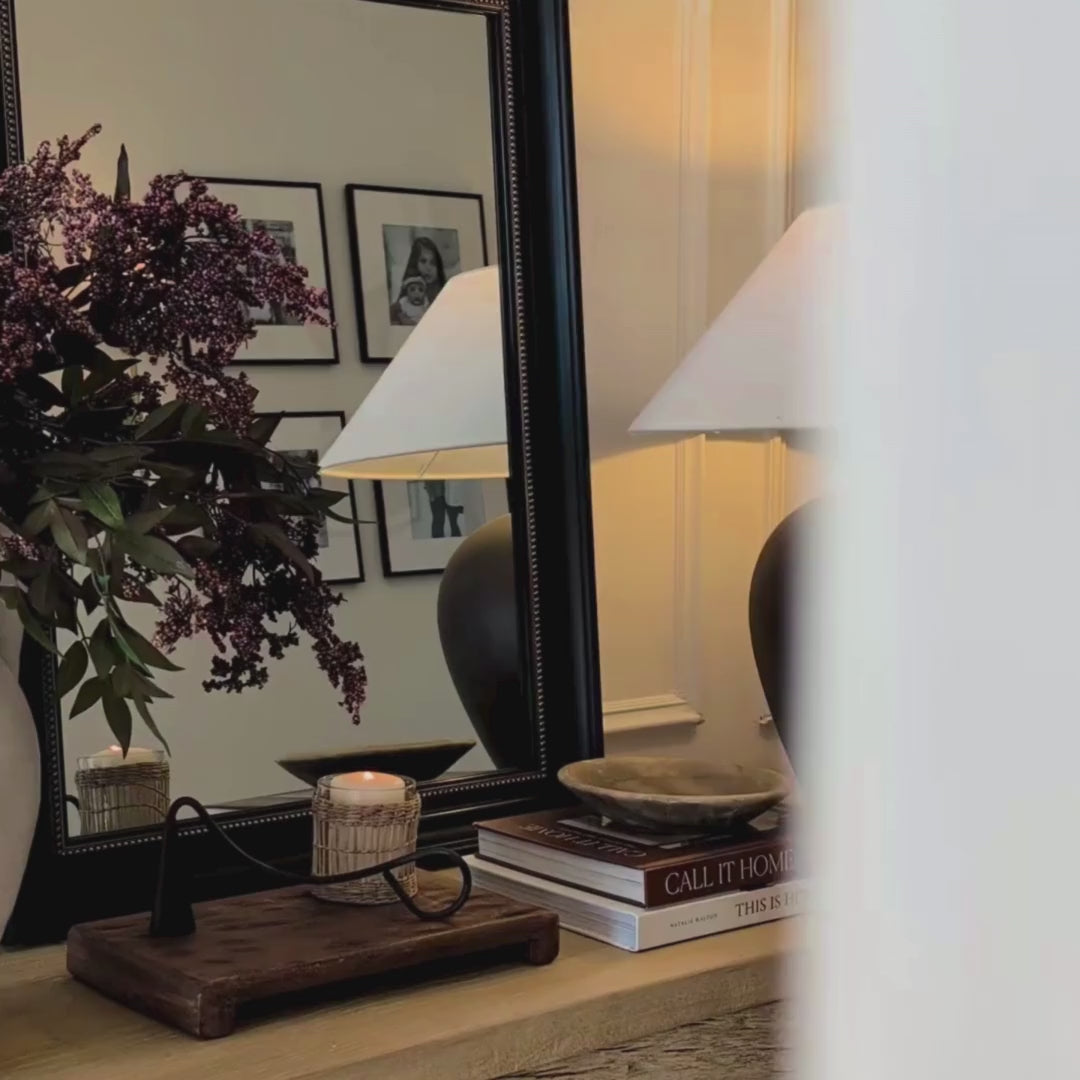 Load video: Elegant Wall Mirror (Black) - FLM32